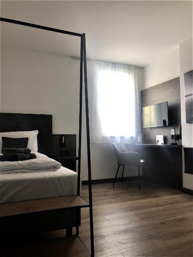 Hotel Kapelle Радолфцел ам Бодензее Екстериор снимка