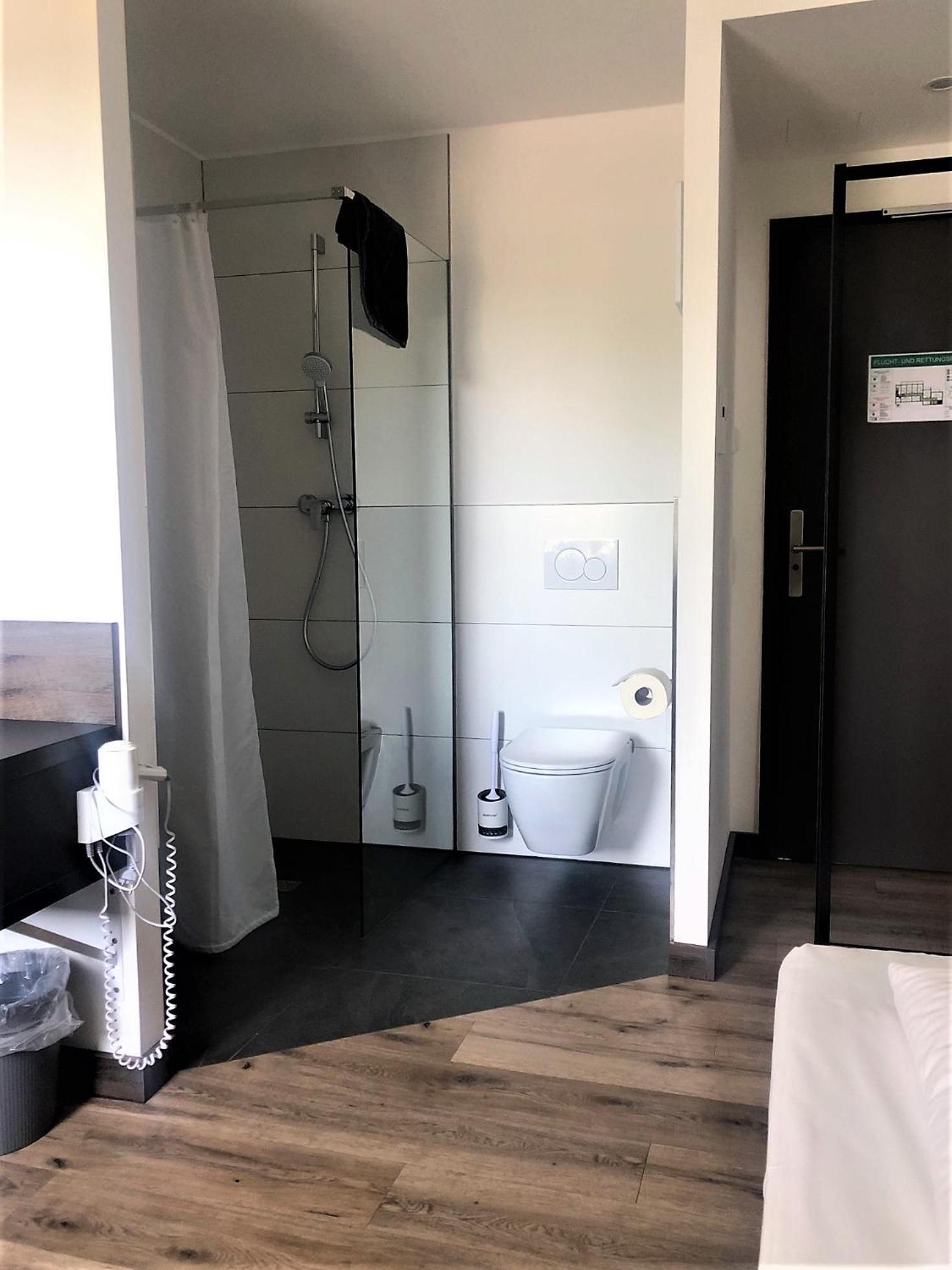 Hotel Kapelle Радолфцел ам Бодензее Екстериор снимка